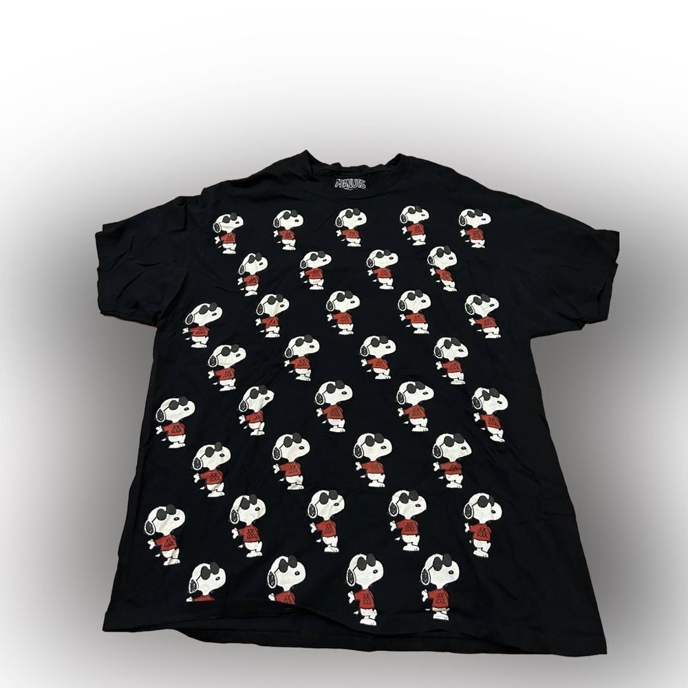Peanuts Snoopy Joe Cool T-shirt